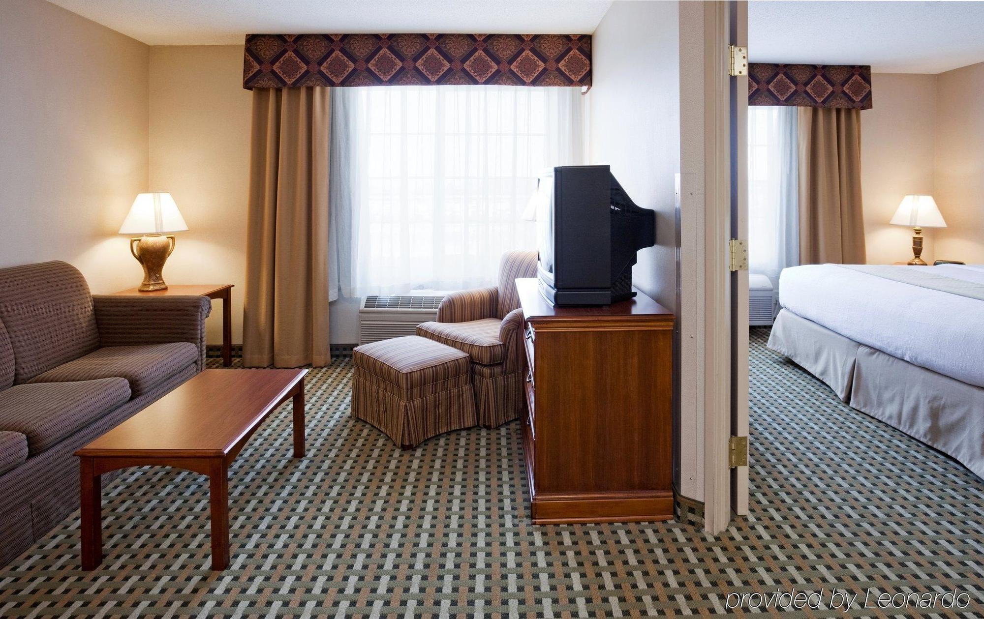Holiday Inn Milwaukee Airport By Ihg Pokoj fotografie